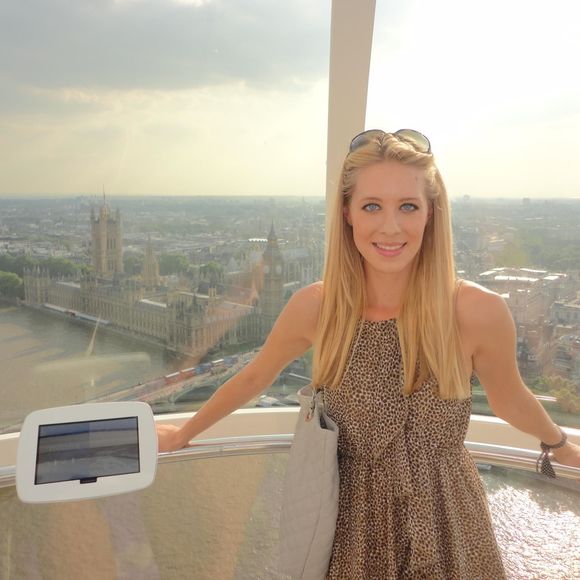 Meet your Posher, Petra - Picture 1 of 1